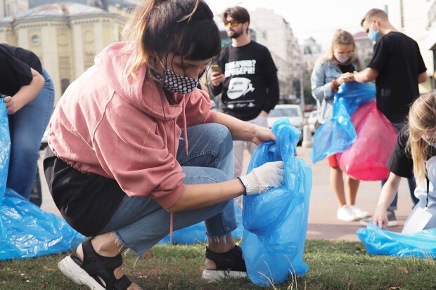 World Cleanup Day:      