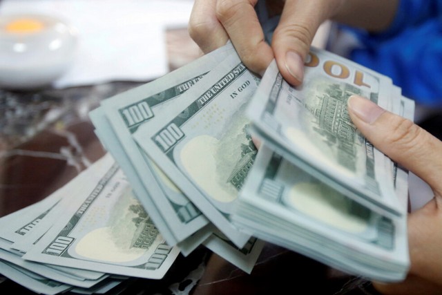 НБУ смягчил валютные ограничения: что изменится для бизнеса и граждан